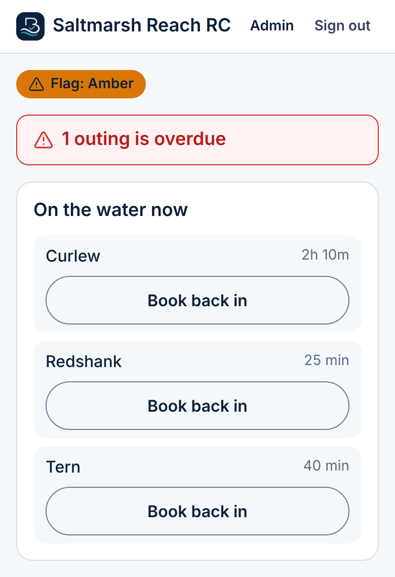 BoatLog screenshot with example club data: BoatLog shows the club who's on the water right now, with the day's safety flag.